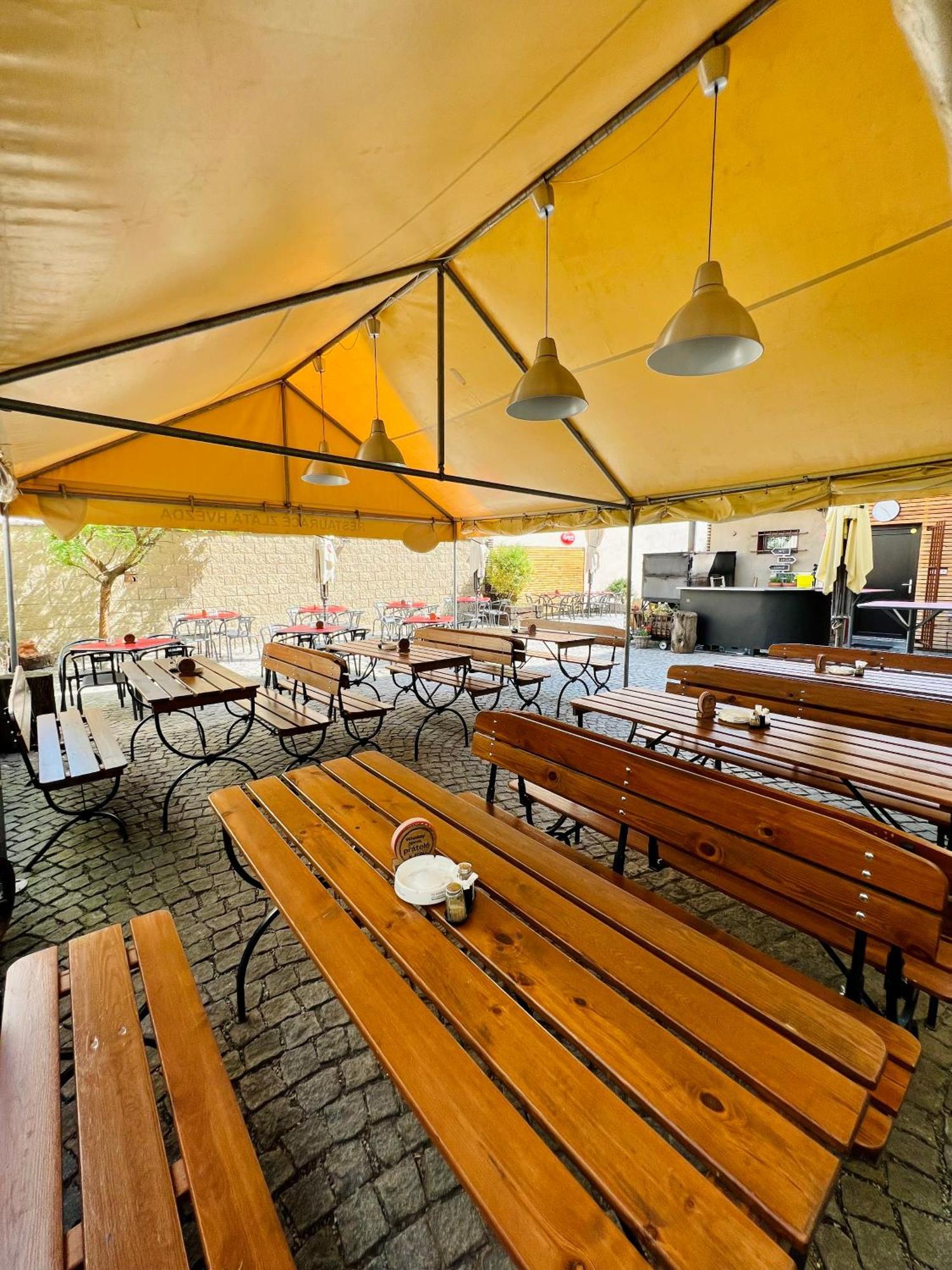 Apartman Zlata Hvezda Czeskie Budziejowice Zewnętrze zdjęcie